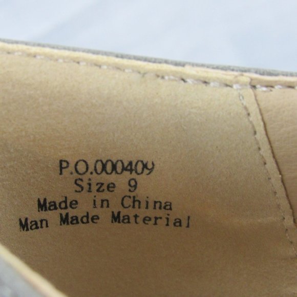 Journee Collection women's 9 Gray bootie No Box - Picture 6 of 8